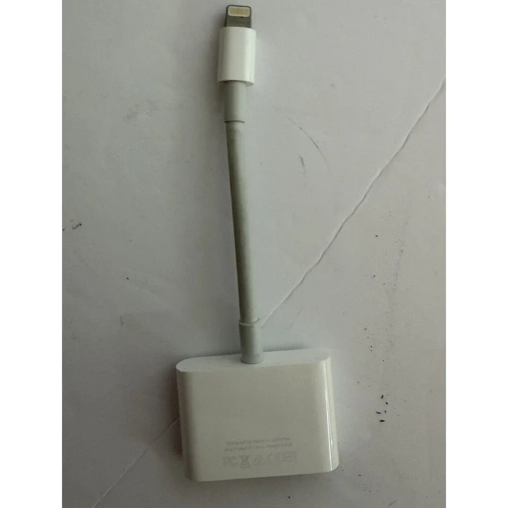 Apple Lightning Digital AV Adapter - MD826AM/A